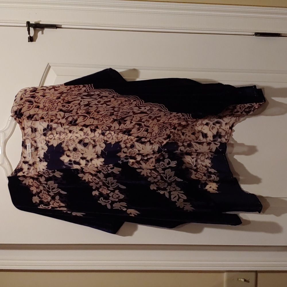 Ladies one size Velvety Blue/Beige Kimono